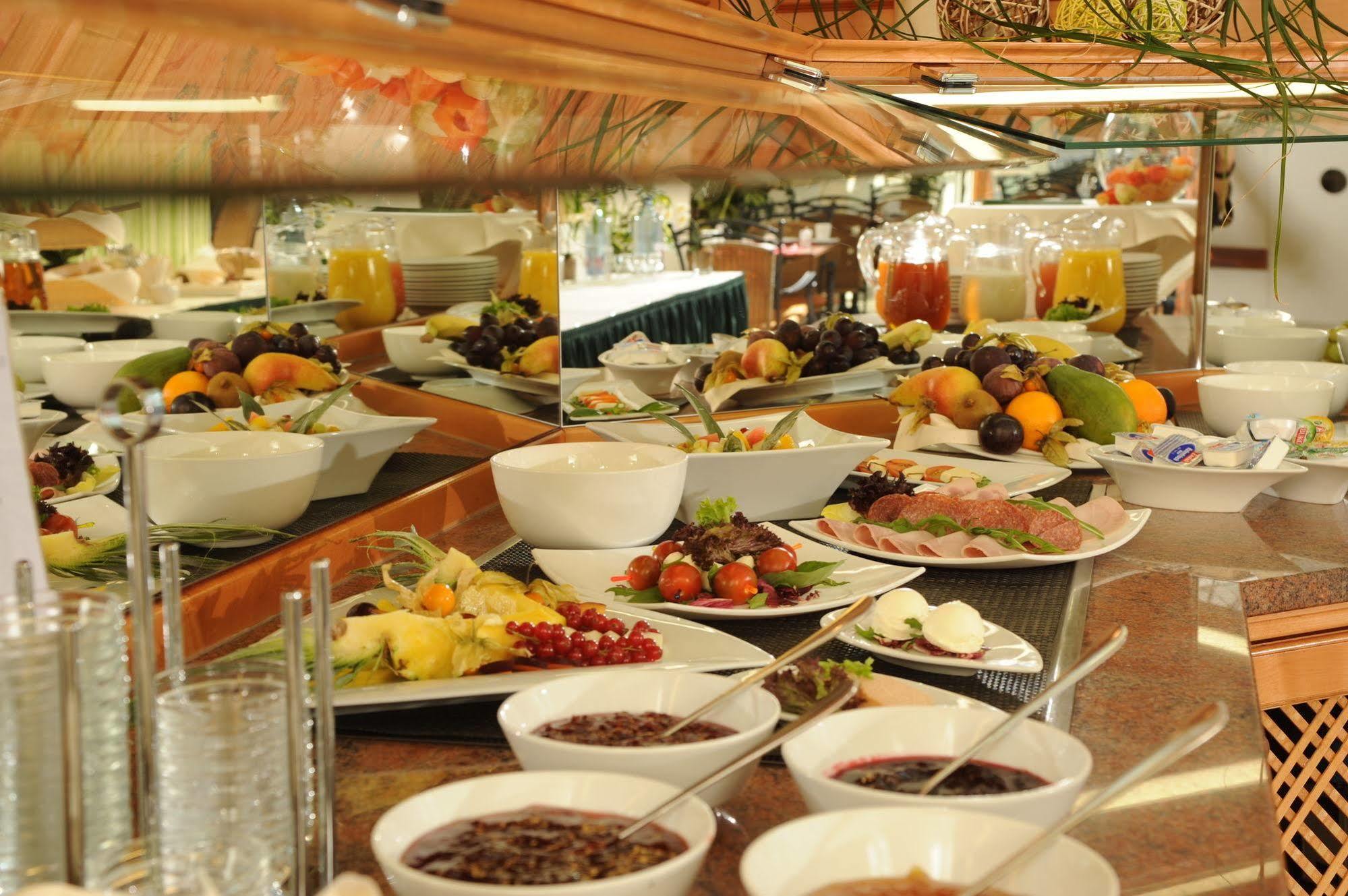 Hotel Ratskeller Salzgitter Dış mekan fotoğraf